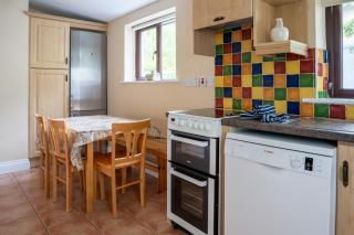 Stylish Chalet Oranmore Galway Sleeps 5 - 1