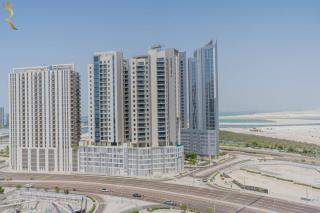 Mangrove View 2BR - Chic Al Reem Retreat - Abu Dhabi - 2