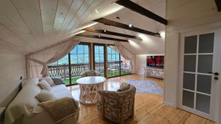 Pure White, entire home with 3 bedroom - 0