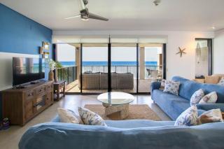Beachfront Luxury with Incredible Ocean Views - 2