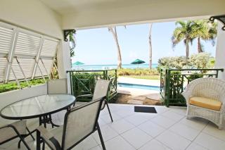 Beachfront Studio with Pool - 8