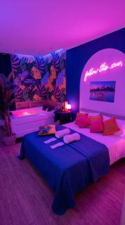 Suite Maison Tropical - Luxury Apartment con Jacuzzi - Bari Centro - 0