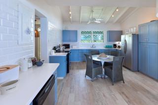 Amazing Beachfront Villa With Pool - Emily House 5 bed - 6