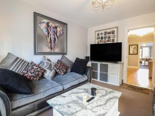 Tiffanys Coach House - 8