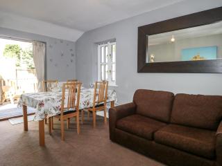 Tiffanys Coach House - 5