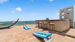 Stunning Oceanfront Penthouse Unit, 3 Bedrooms and 3 Bathrooms, Cristal 1006 - 9
