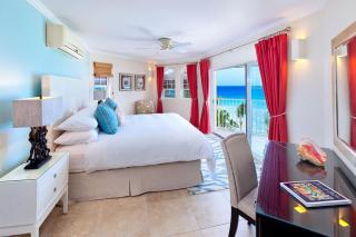 Modern Beachfront Condo with Pool - Sapphire 517 - 5
