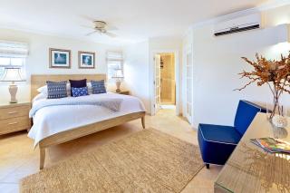 Modern Beachfront Condo with Pool - Sapphire 317 - 5