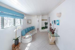 Beachfront Tropical Retreat - Belair - 8