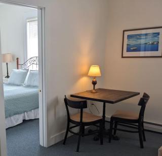 Bristol Suites - 4