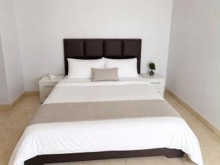 1bedroom apartment in 7th Circle Prime Location - 2