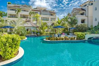 Beachfront Retreat with Pool: Schooner Bay 112 - 0