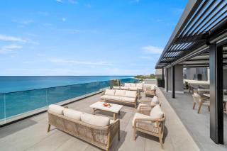 Stunning High Floor Luxury Beachfront Condo - Allure 402 - 2