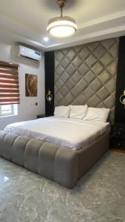Diamond Jay Court - 5