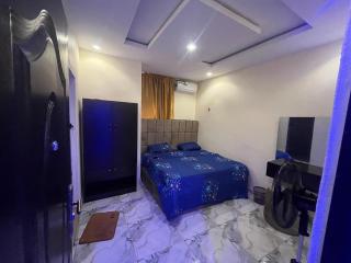 Etsuko hotel and suites world city - 4