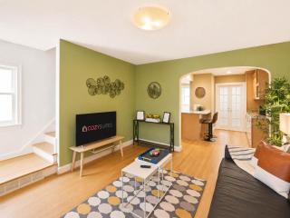Beautiful 3BR 2BA Colonial House by CozySuites - 4