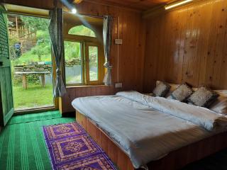 Mountain Yurt in Tandi - 4