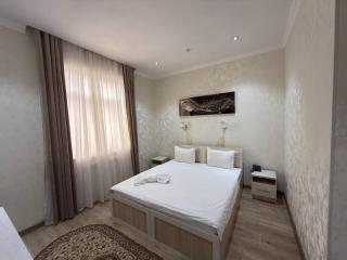 STATUS HOTEL - 8