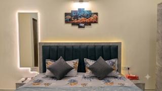 Amber Studio I couples aesthetic oasis - 4