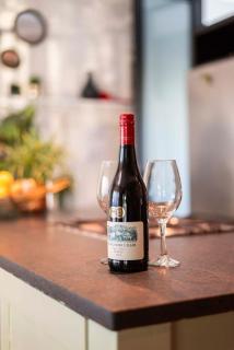Indulge In An Urban Oasis At Green Point's Nest - 4