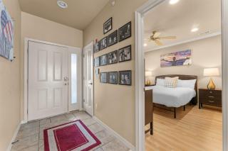 Club Yakov & 3BDR Lakefront - 3