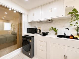 Brand New Stylish 1BR Walk to BTS Perfect 2 - 2