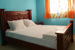 Tres Ojos Spacious Apartment 3BR & 2 baths - 4