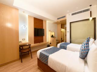 Palette Hotel by CheckIn Amritsar, Airport Road - 7