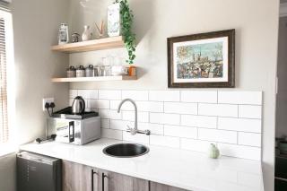 Studio Apartment 1 Skyfall Country Estate - 2