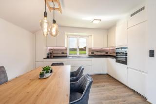 Alpine Living 154 - by myNests - 4