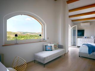 Tenuta Marino - Villa con Piscina Privata tra i Vigneti delle Marche - 2
