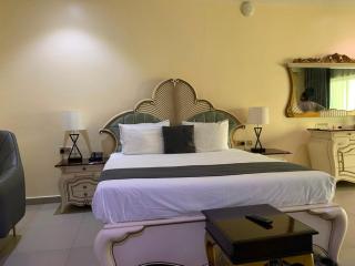 Corporate Residence - 6