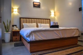 Karuna Court I Room in a 3 BHK l Attached Toilet - 2