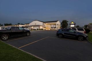 Days Inn by Wyndham Columbus East Airport - 7