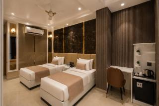 Hotel Aroma Igi Airport Delhi With Free Airport Drop - 4