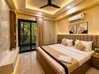 Akshay premium suites1 BHK Serviced Apartments Near Artemis Hospital Sector 52 - 5