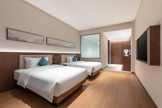Days Inn by Wyndham Honghe Mile Hot Spring - 1