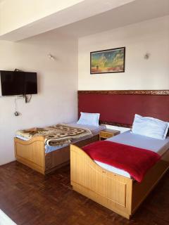 Zotpa Hostel - Leh - 3