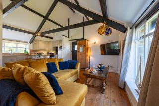 Bligh - Treworgie Barton Cottages - 0