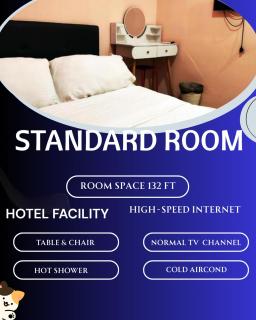 The b'Hotel - 4