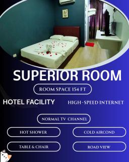 The b'Hotel - 3