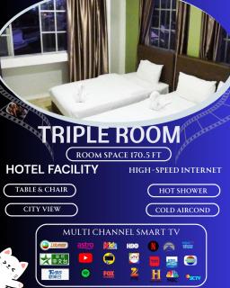The b'Hotel - 4