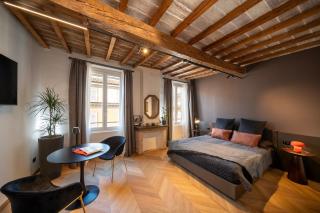 Eufemia Suites Modena - Luxury Rooms in the City Center - 0