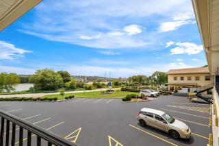 Rodeway Inn - 9