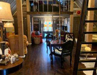 Charming Converted Barn Rental for Family Getaway in Washington, Arkansas - 2