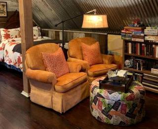 Charming Converted Barn Rental for Family Getaway in Washington, Arkansas - 1