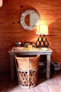 Charming Marble Falls Cabin at a Great Texas Retreat - 9