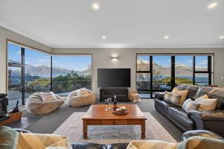 Alpine Haven on Poole Lane - 2