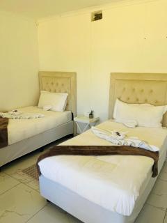 Ndiyona guesthouse Nyangana - 1