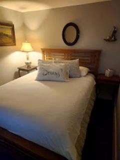 Beautiful Secluded Tiny House for a Quiet Peaceful Getaway Surrounded by Nature in Cabot, Vermont - 9